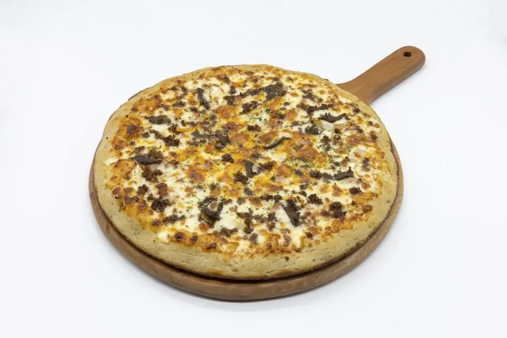 Kavurmalı Pizza (30 cm.)