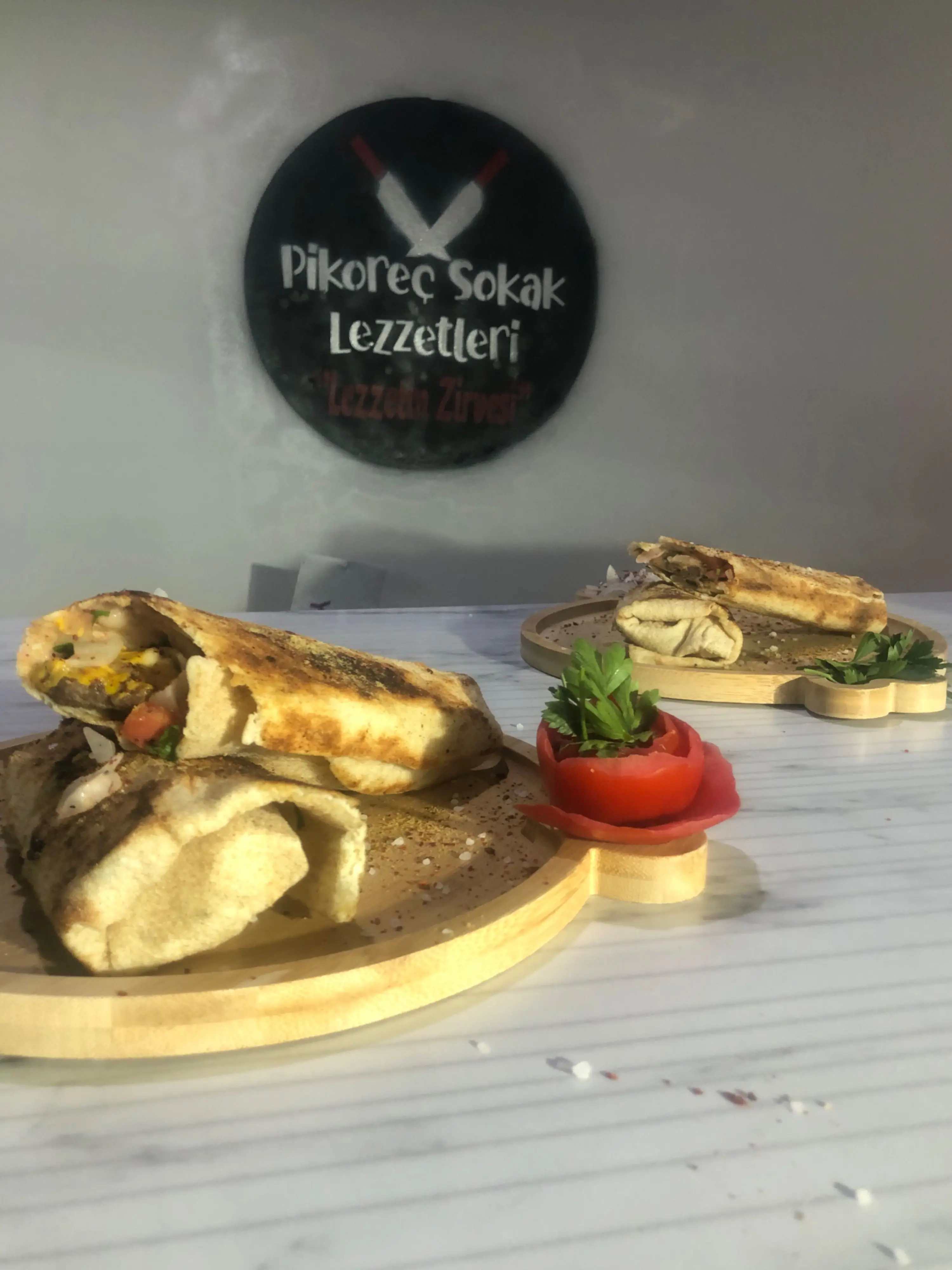 Cheddarlı Dana Kaburgadan Köfte