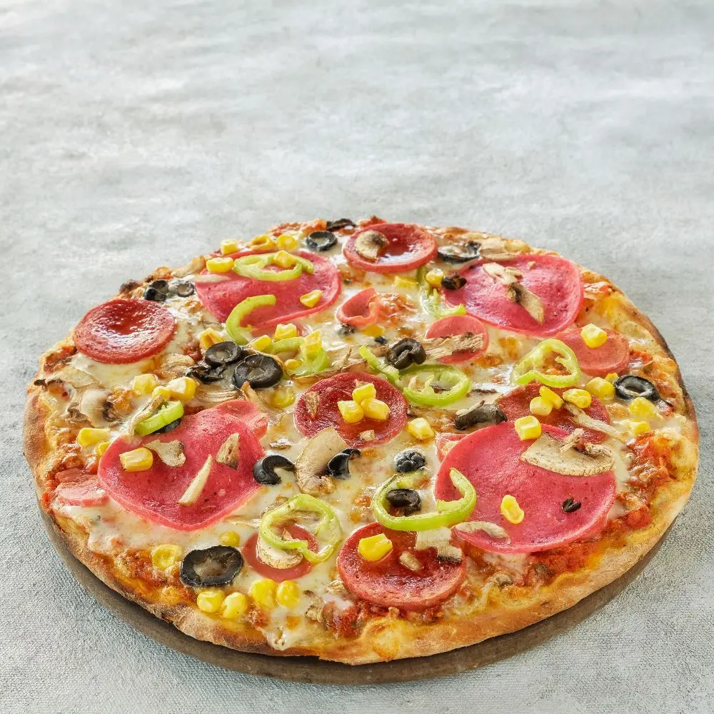 Avokadolu Füme Somon Pizza (Orta Boy)