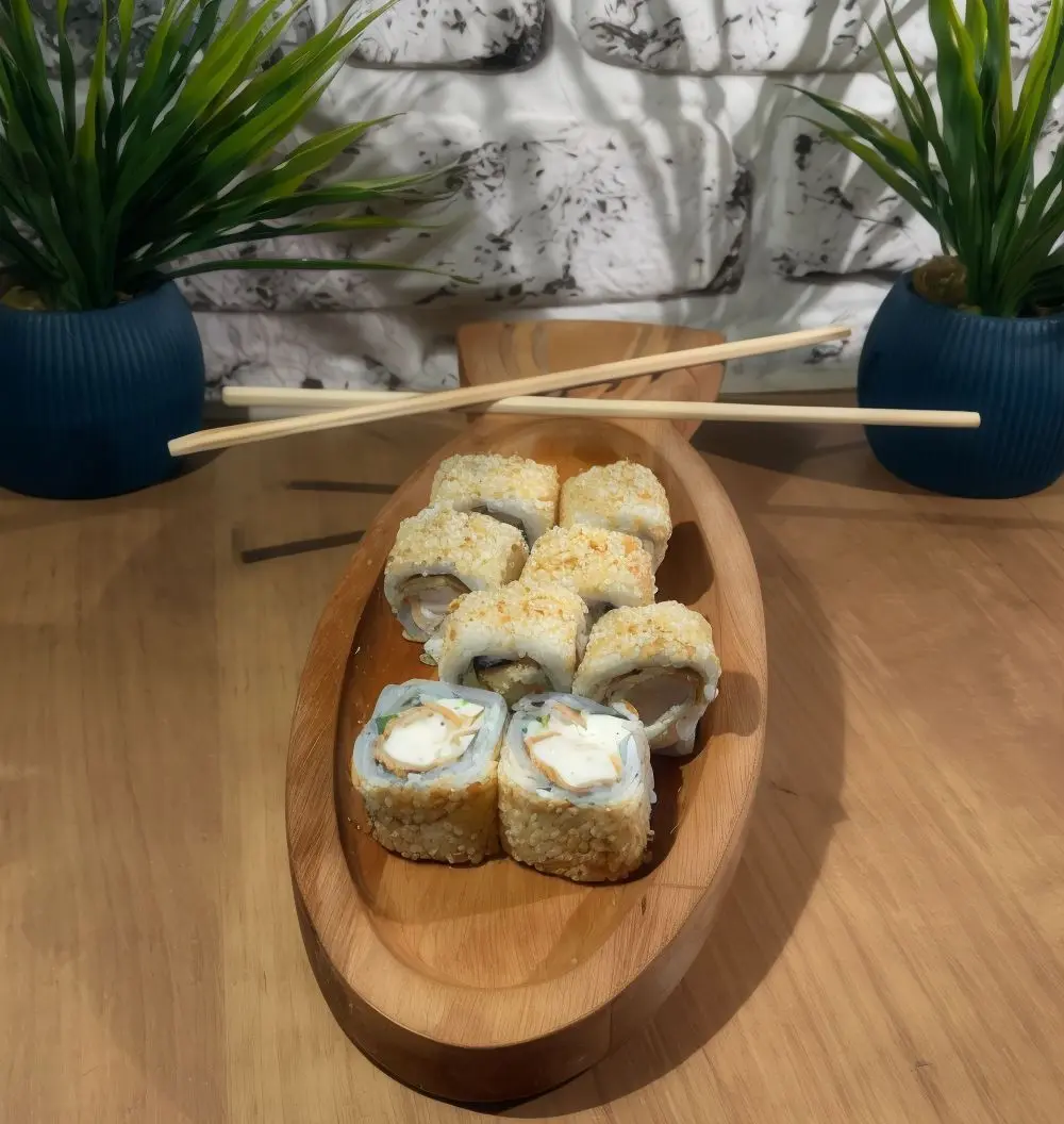 Chicken Roll (8 Pcs.)