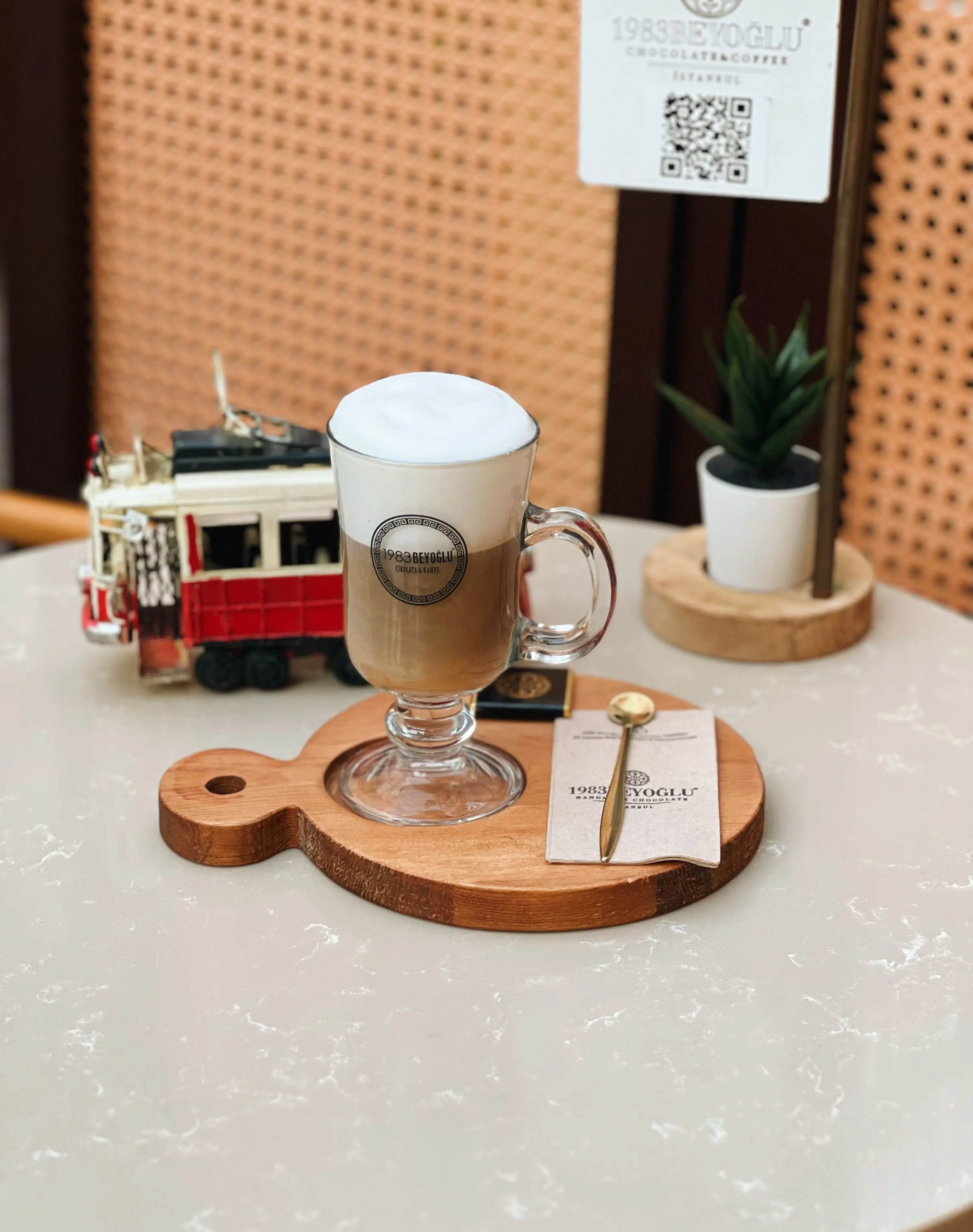 Latte Macchiato