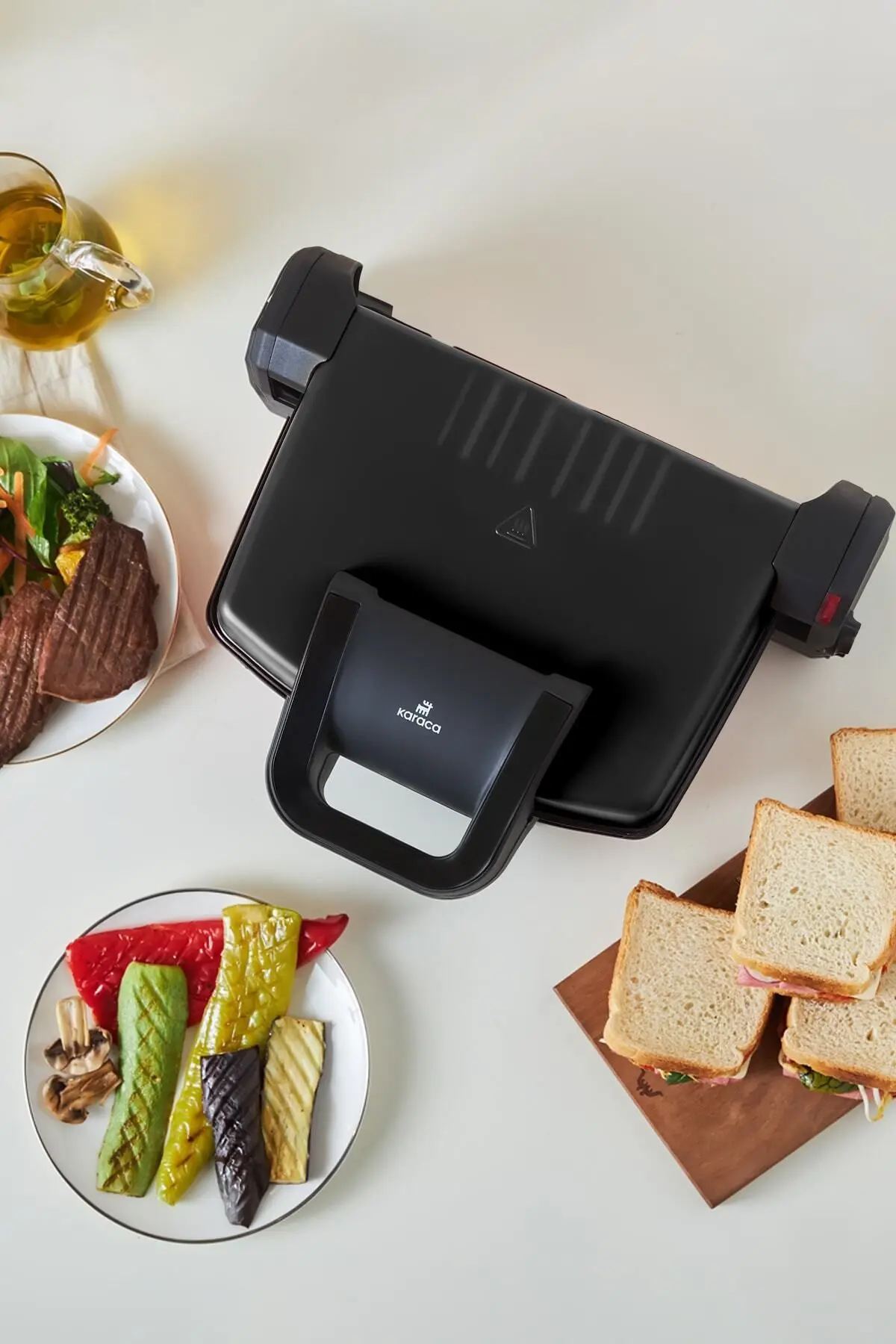 Karaca Future Essential Tost Makinesi Matte Black 1800 W