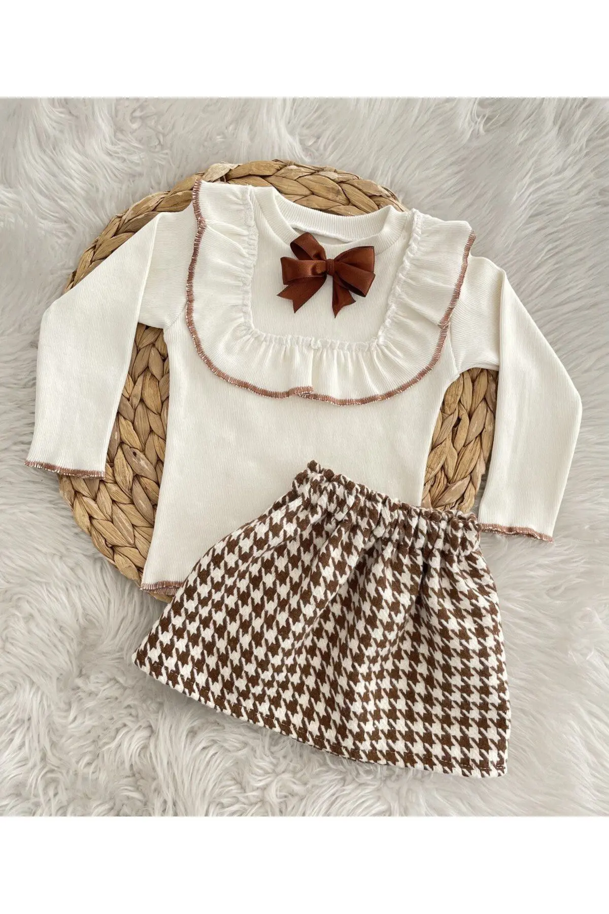 KIZ ÇOCUK FİYONKLU KAZAYAĞI ETEK BADİ TAKIMI