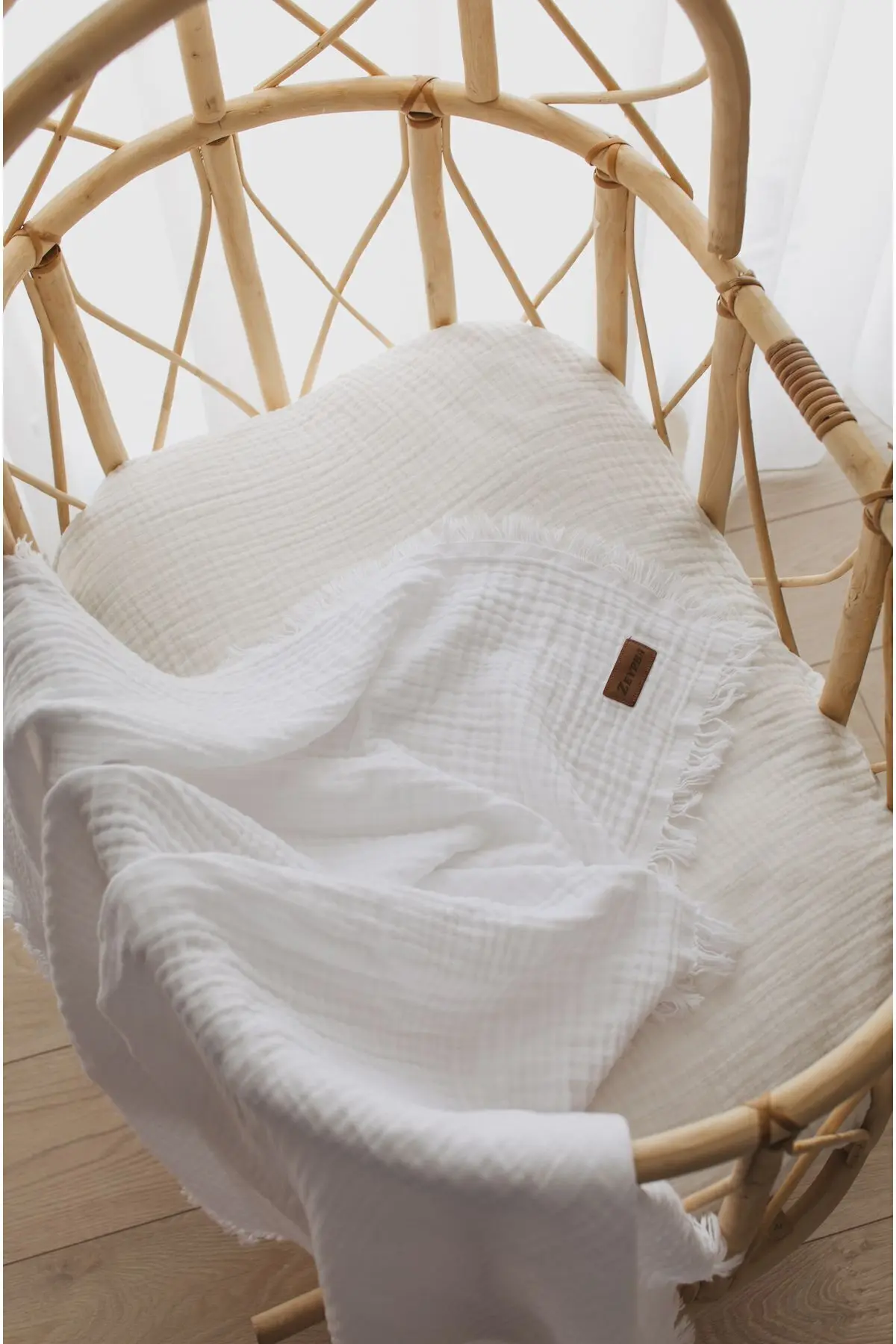 Beyaz Müslin 4 Katlı Müslin 110x110cm Pamuksu Yumuşaklık / Yeni Seri /110x110cm