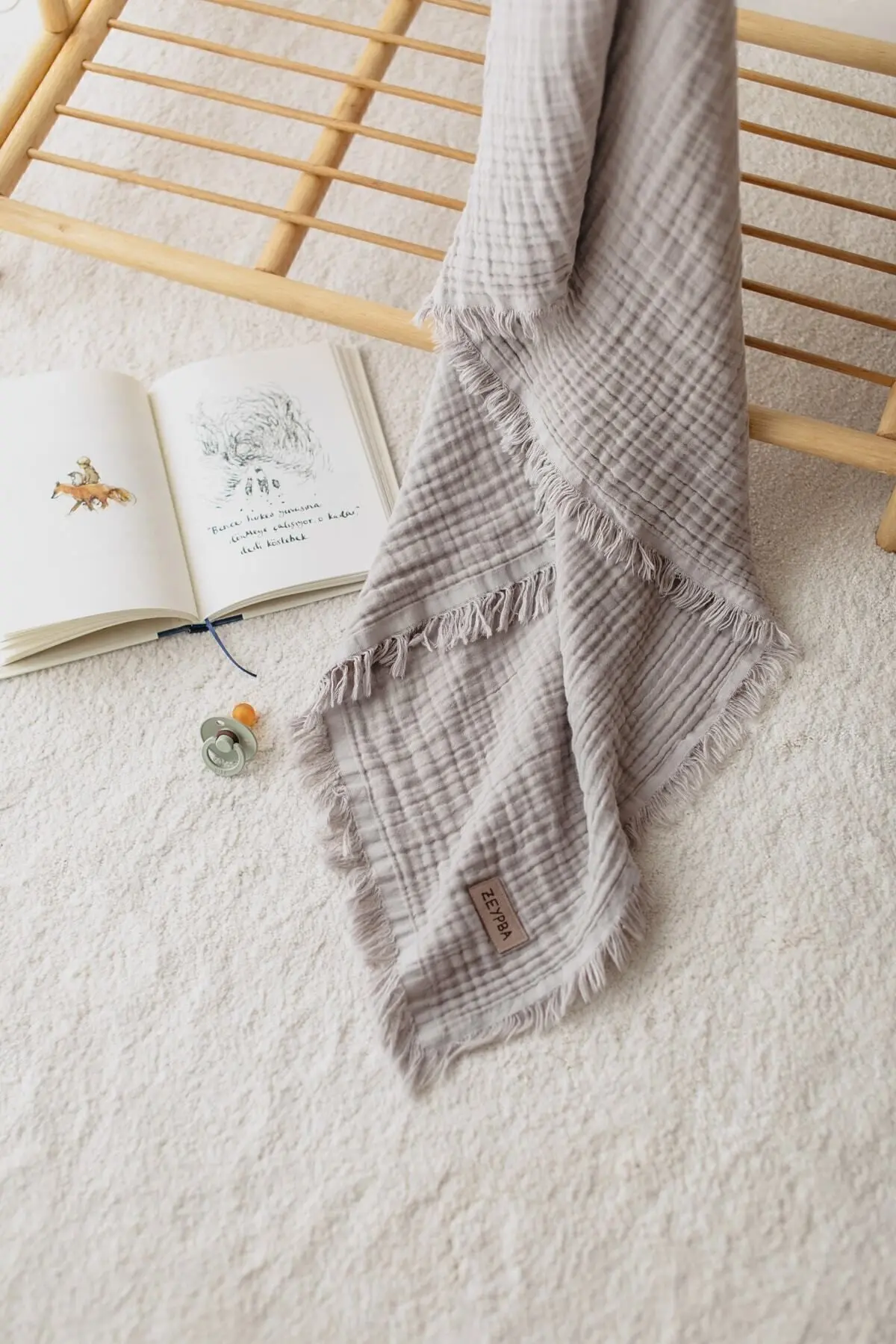 Gri 4katlı Müslin Pamuksu Yumuşaklık Bebek &çocuk Müslin Örtü %100 Pamuk /110x110cm