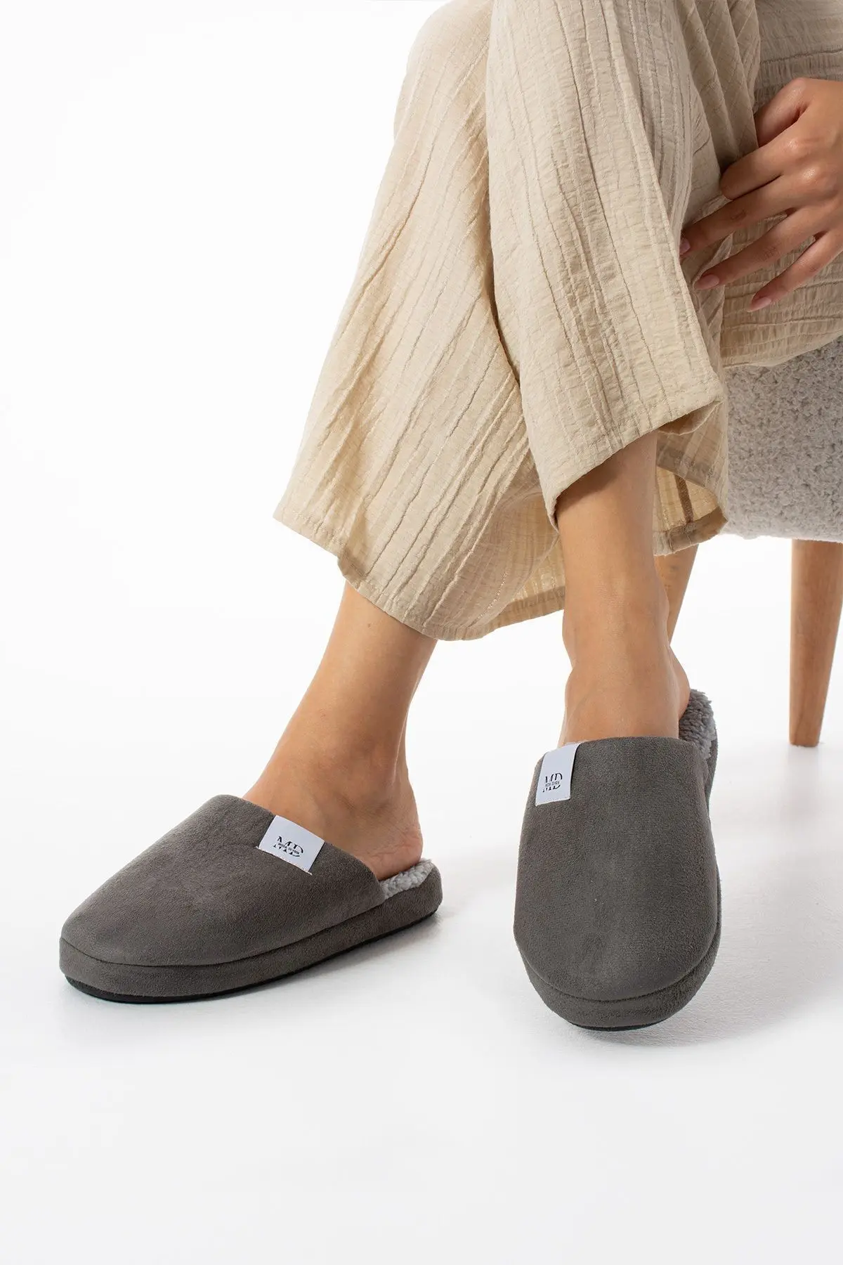3'lü Paket Unisex Kaymaz Taban İçi Kürklü Kışlık Terlik Ev Terliği Çeyiz Bohça Seti