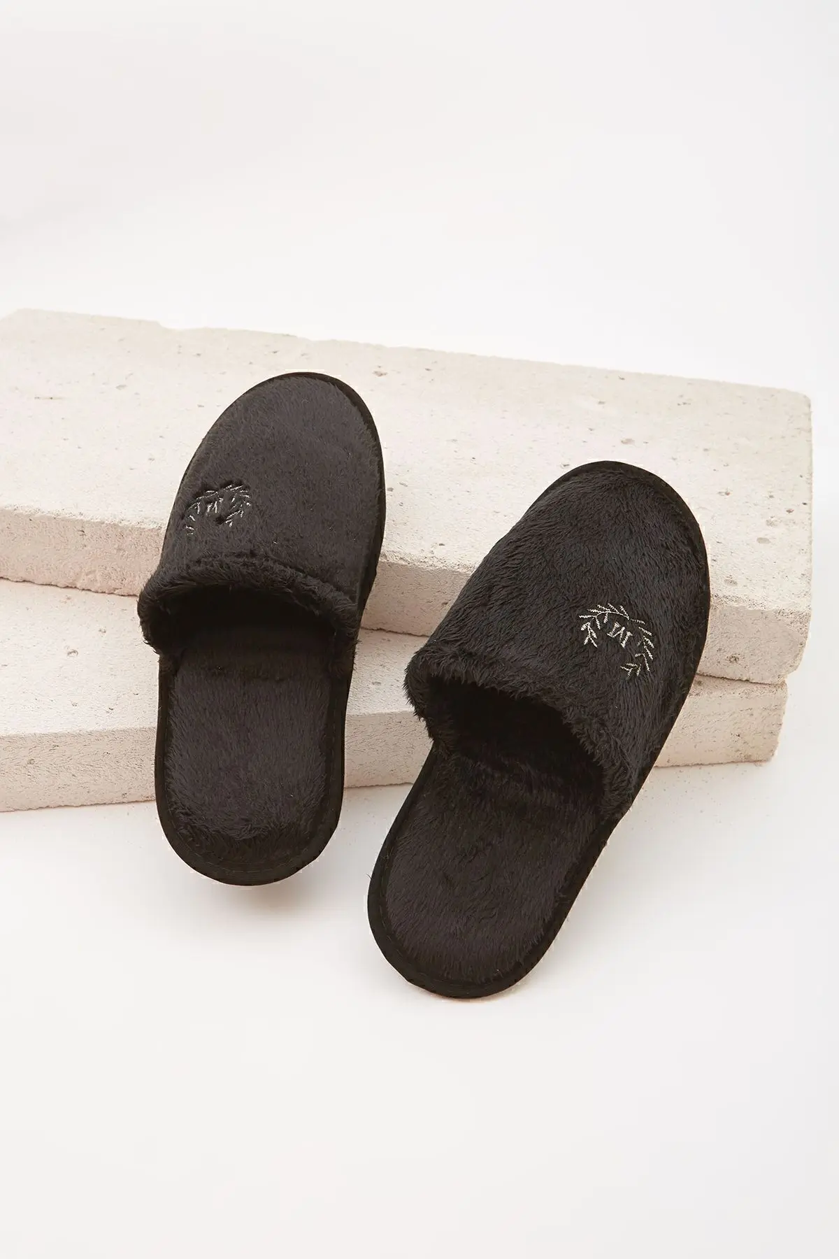 3'lü Paket M Kışlık Terlik Ev Terliği Çeyiz Bohça Seti Misafir Terliği