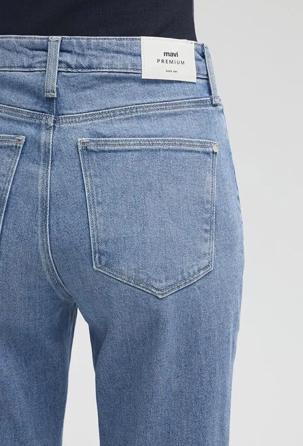 Mavi Bliss Mavi Premium Açık Mavi Jean Pantolon 101437-86450