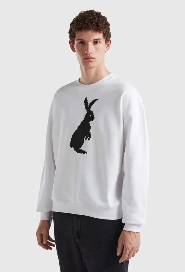 Erkek Beyaz %100 Koton Tavşan Baskılı Sweatshirt