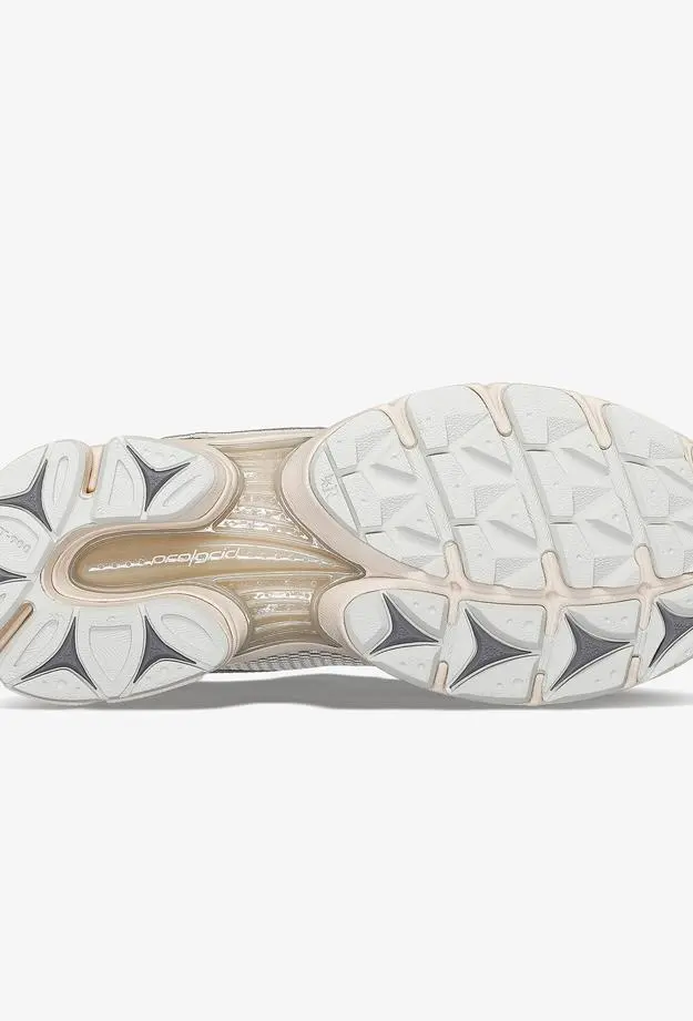 Saucony Progrid Trıumph 4 Kadın Bej Spor Ayakkabı