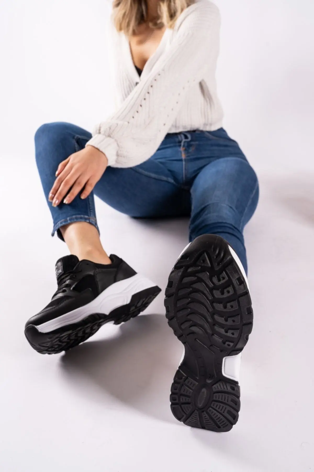 Siyah Beyaz Kadın Sneaker 0012140