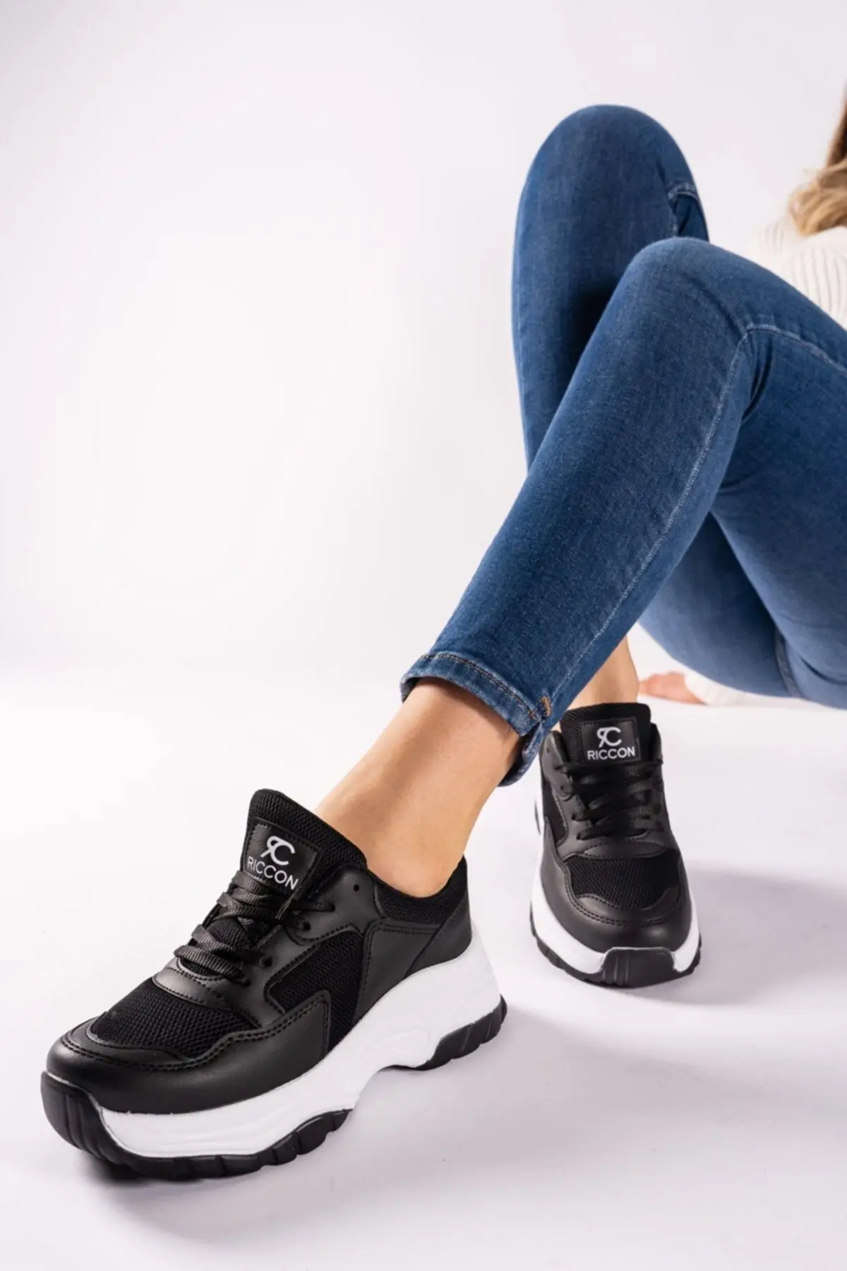 Siyah Beyaz Kadın Sneaker 0012140