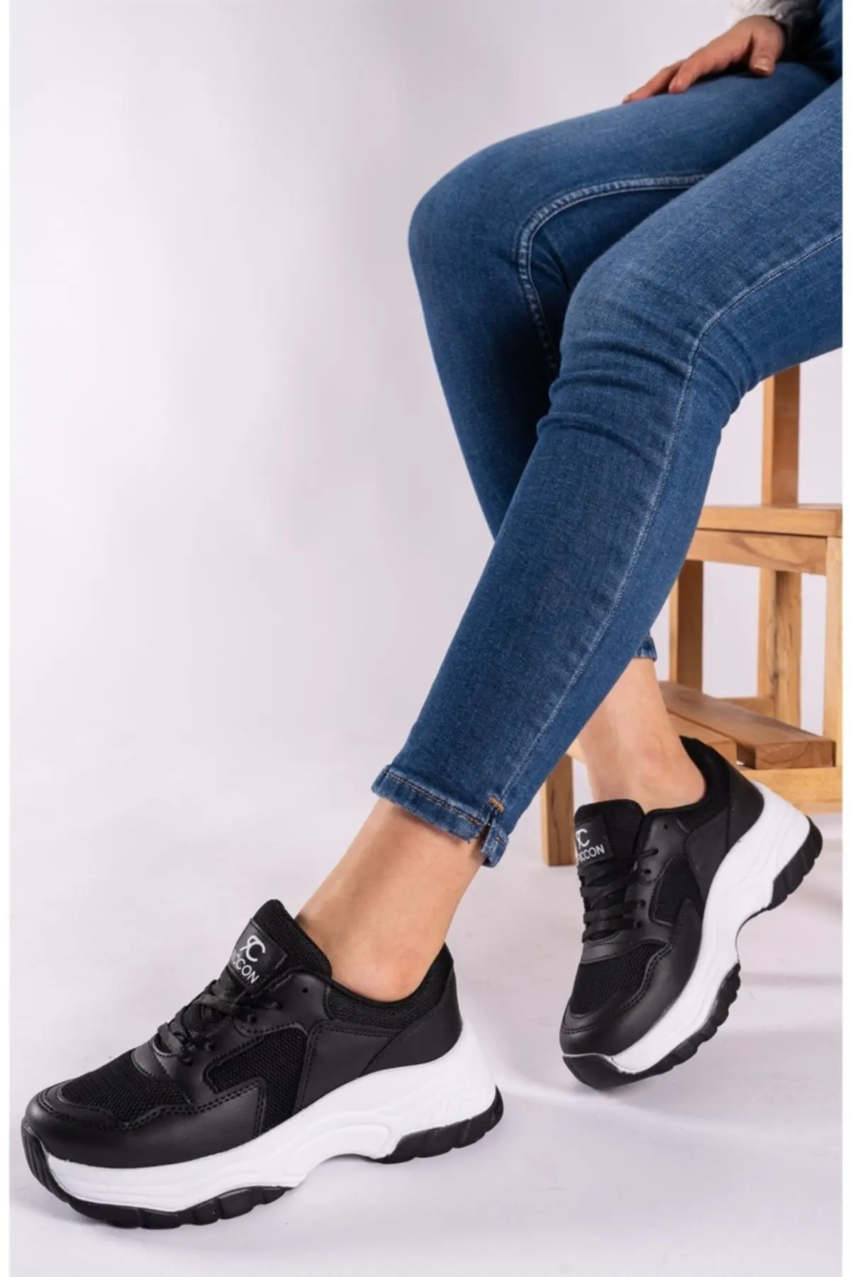 Siyah Beyaz Kadın Sneaker 0012140