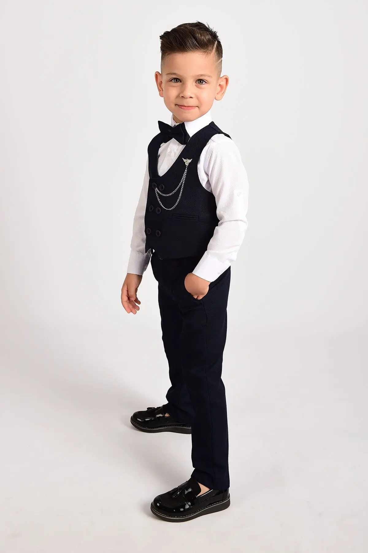 Erkek Çocuk Smokin Takım Elbise Yelekli Papyonlu