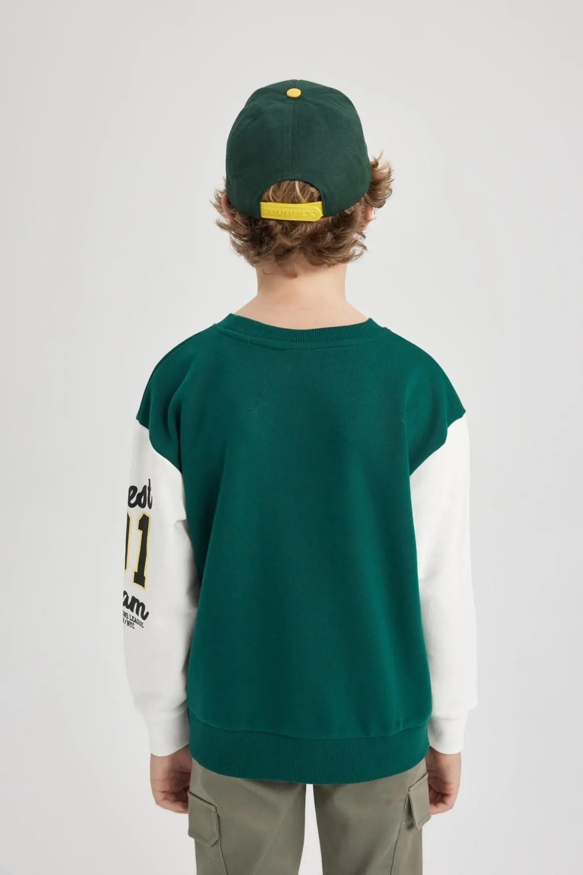 Erkek Çocuk Oversize Fit Bisiklet Yaka Baskılı Sweatshirt B6139a824sp