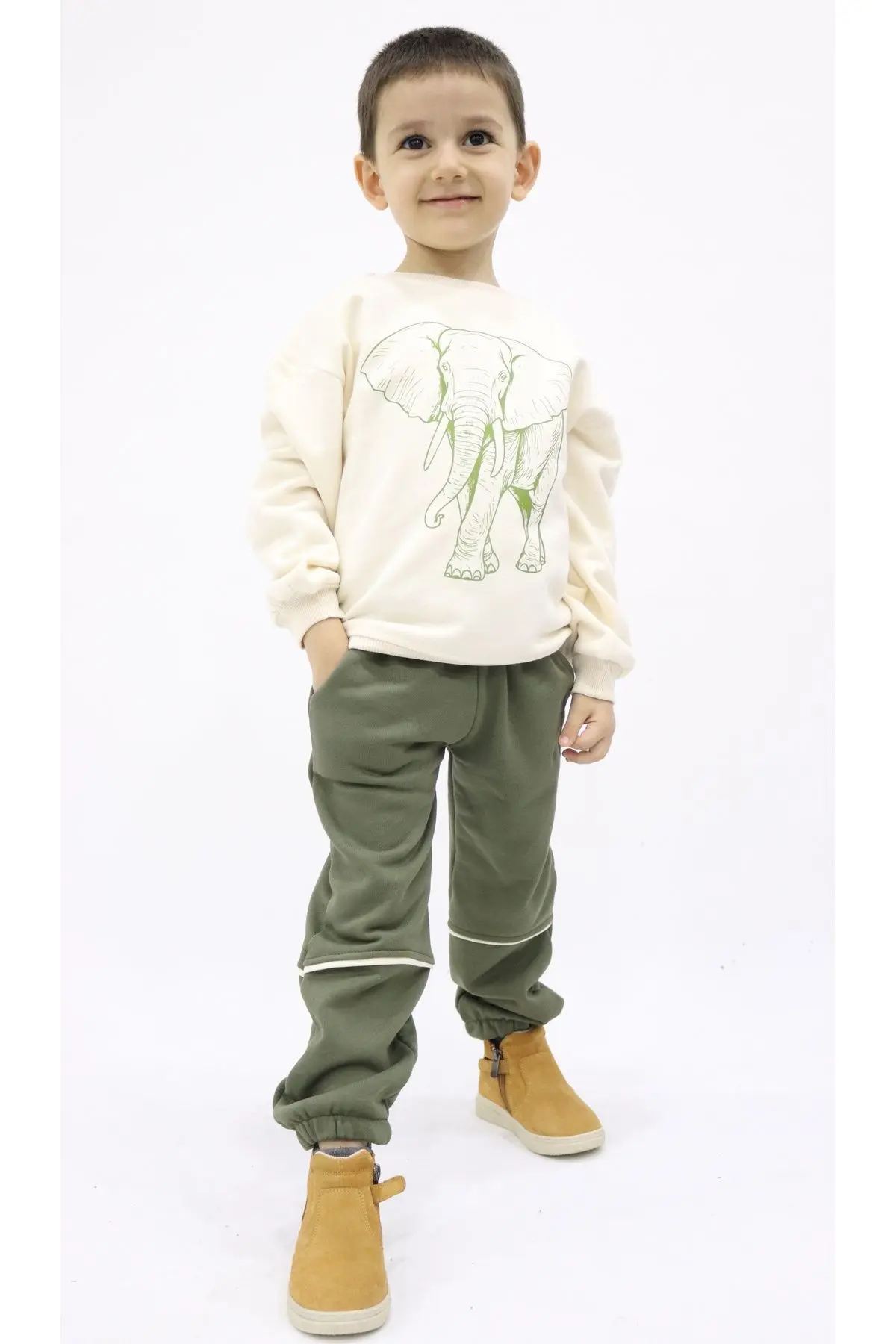 Fil Taş Rengi Sweatshirt Yeşil Eşofman Altı 2'li Takım TTYE0031