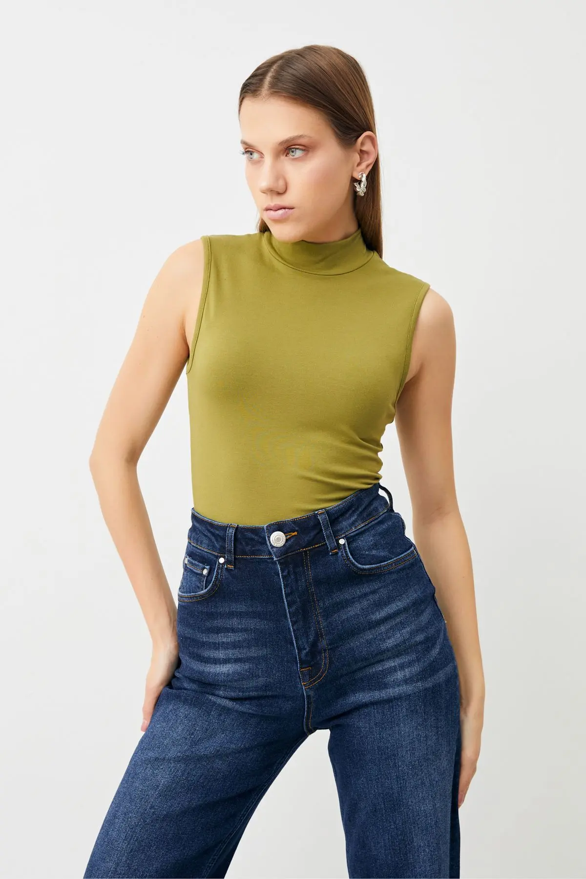 Kadın Yağ Yeşili Krem Siyah Beyaz 4'lü Kolsuz Body