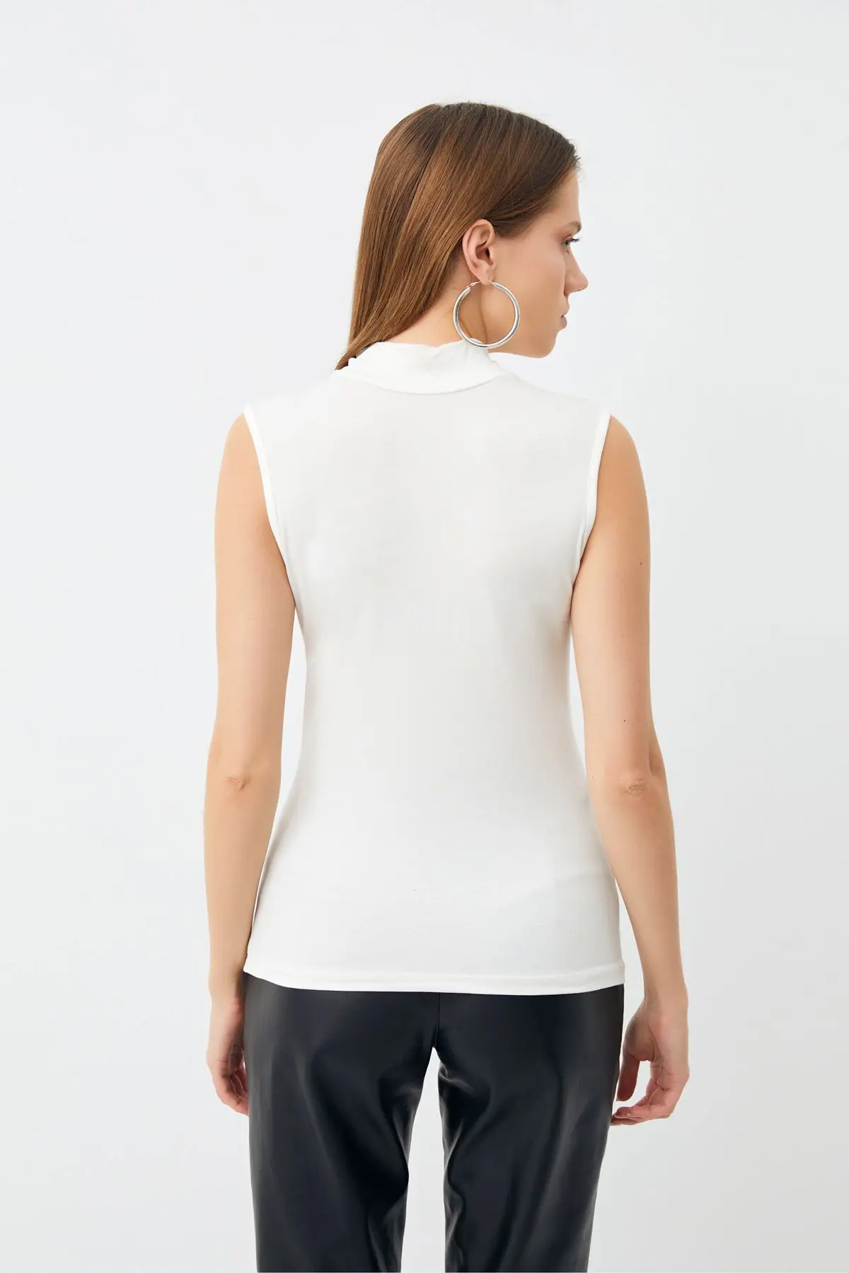 Kadın 2 Beyaz 2 Acı Kahve 4'lü Kolsuz Body