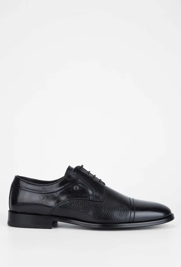SİYAH