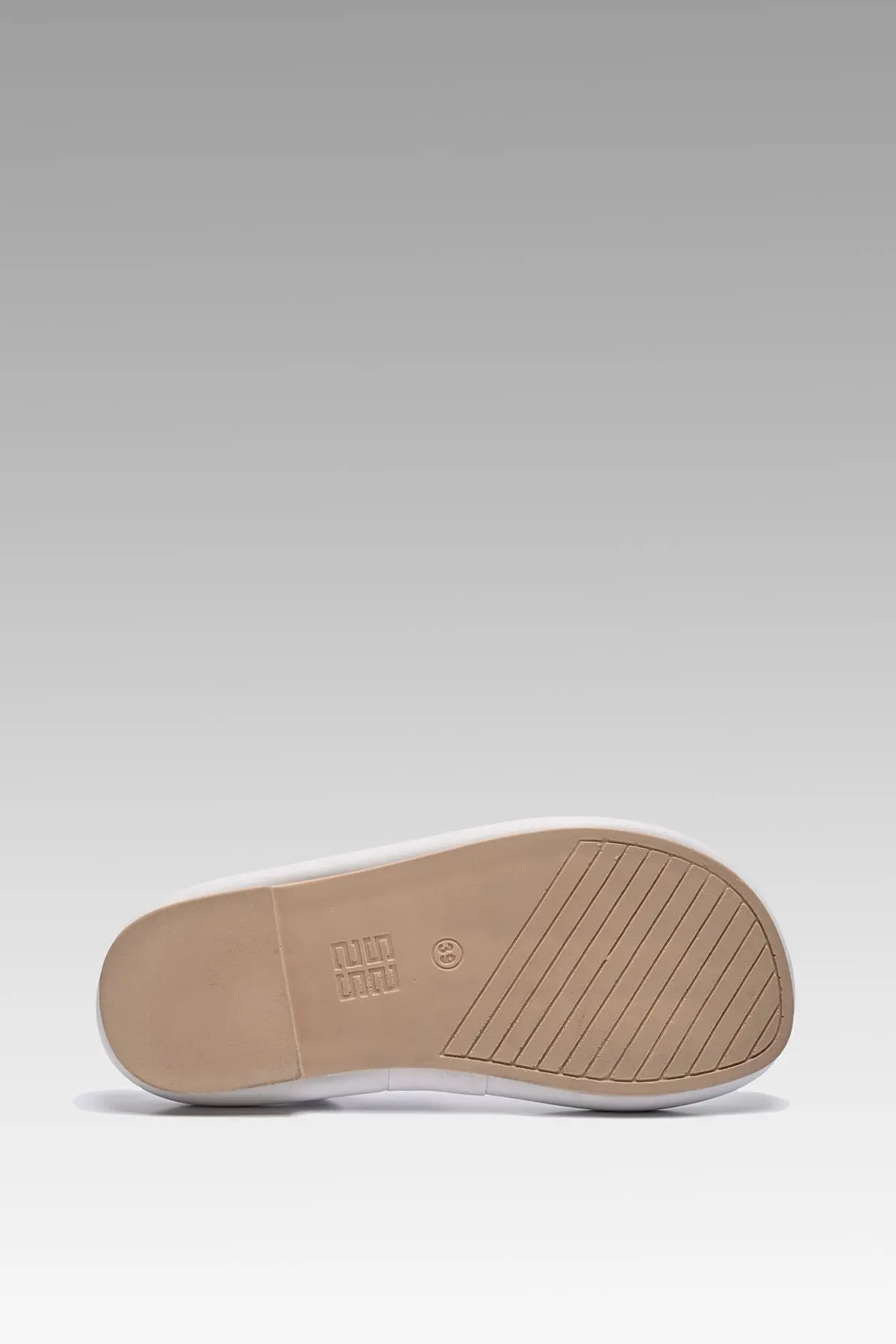 Kadın Beyaz Rome Çift Bantlı Puff Sandalet 2cm Byndrsl01