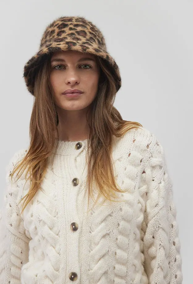 Mavi Mavi Peluş Leopar Desenli Bucket Şapka 198988-25818