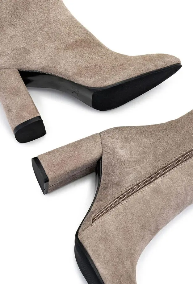 Tamer Tanca Kadın Hakiki Deri Vizon Süet Topuklu Bot