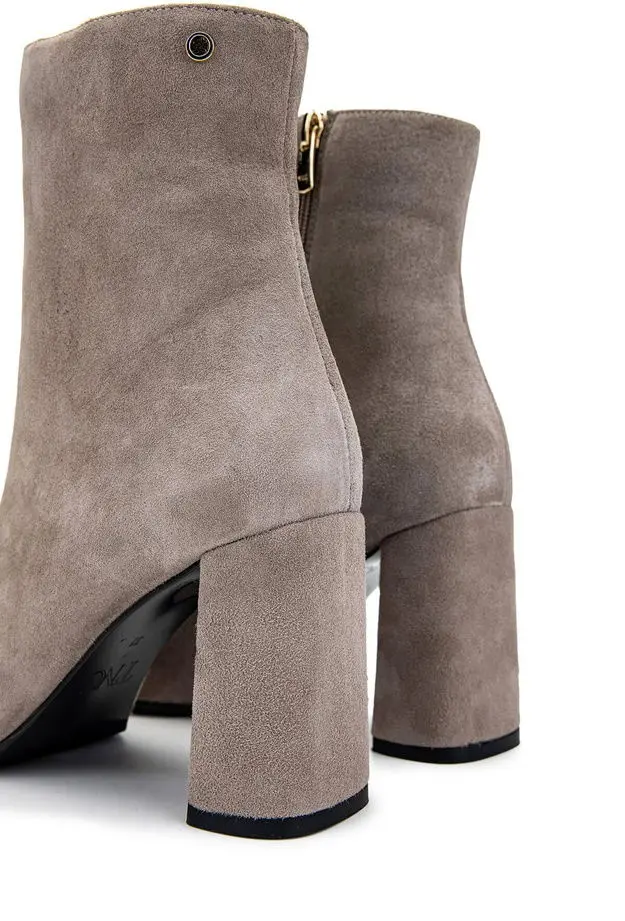 Tamer Tanca Kadın Hakiki Deri Vizon Süet Topuklu Bot