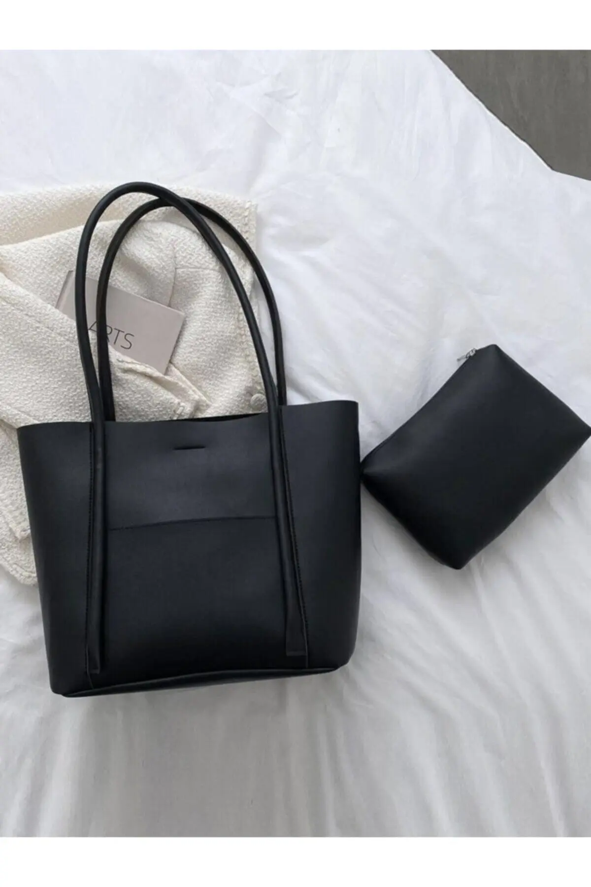 Siyah Yavrulu Omuz Çantası