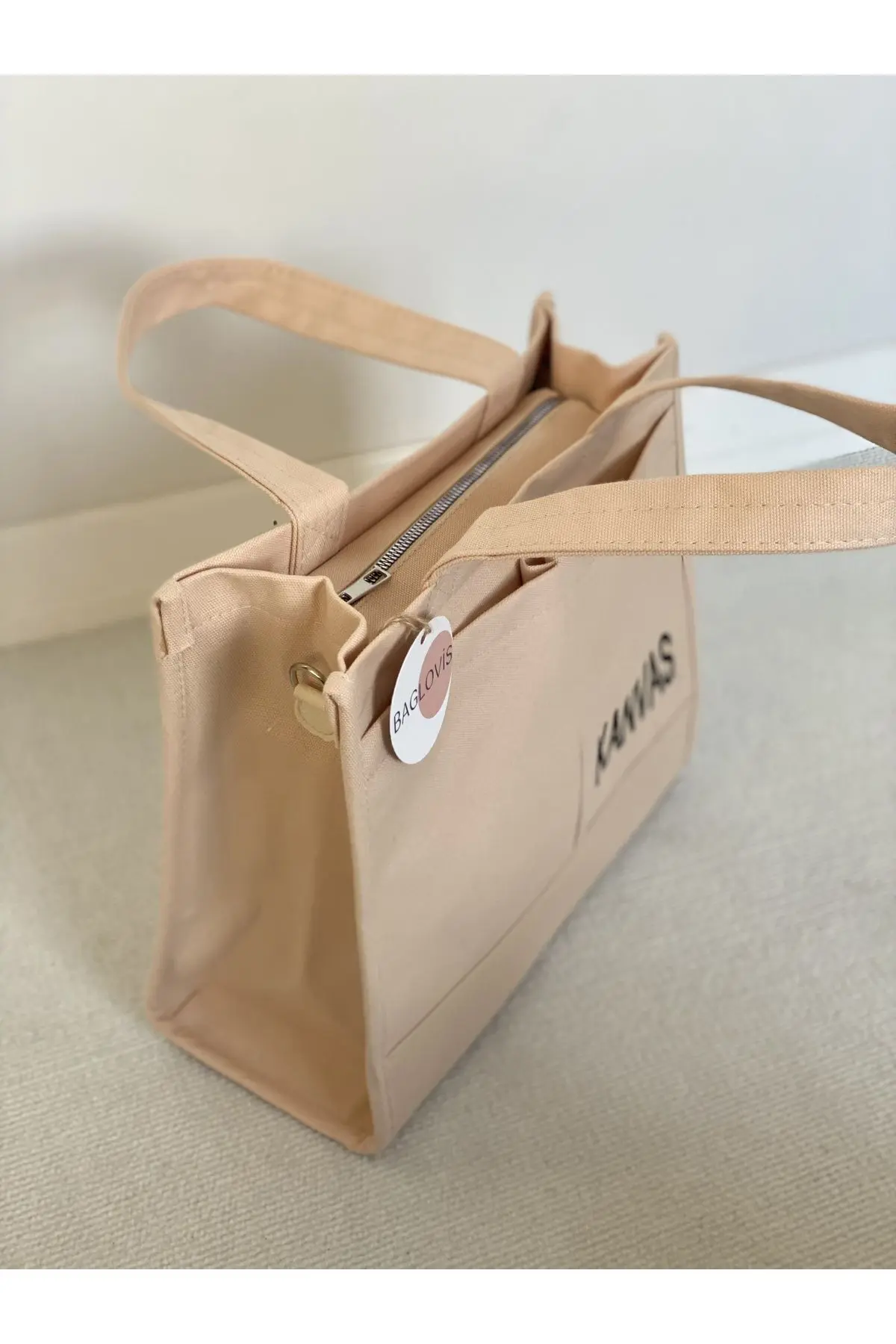 KANVAS KUMAŞ NAKIŞ DETAYLI BÜYÜK OMUZ ÇANTASI