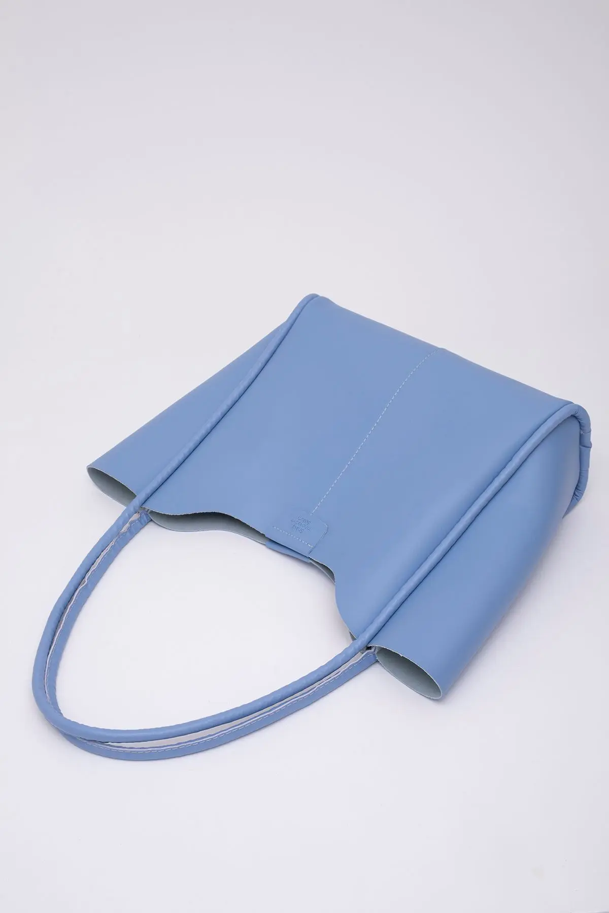 Mavi Shk76 Çıtçıtlı Fitil Askılı Suni Deri Makyaj Çantalı Büyük Boy Kadın El Ve Omuz Çantası U:29 E