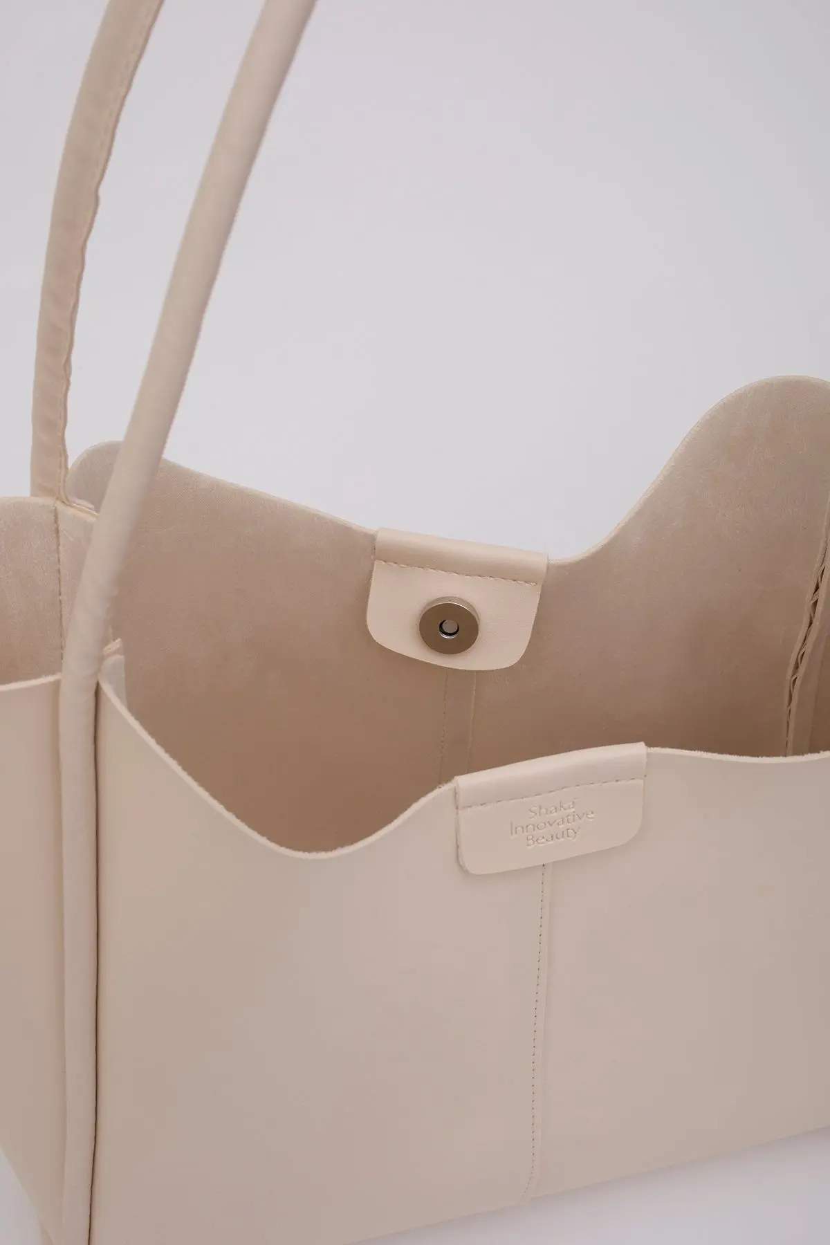 Krem Shk76 Çıtçıtlı Fitil Askılı Suni Deri Makyaj Çantalı Büyük Boy Kadın El Ve Omuz Çantası U:29 E