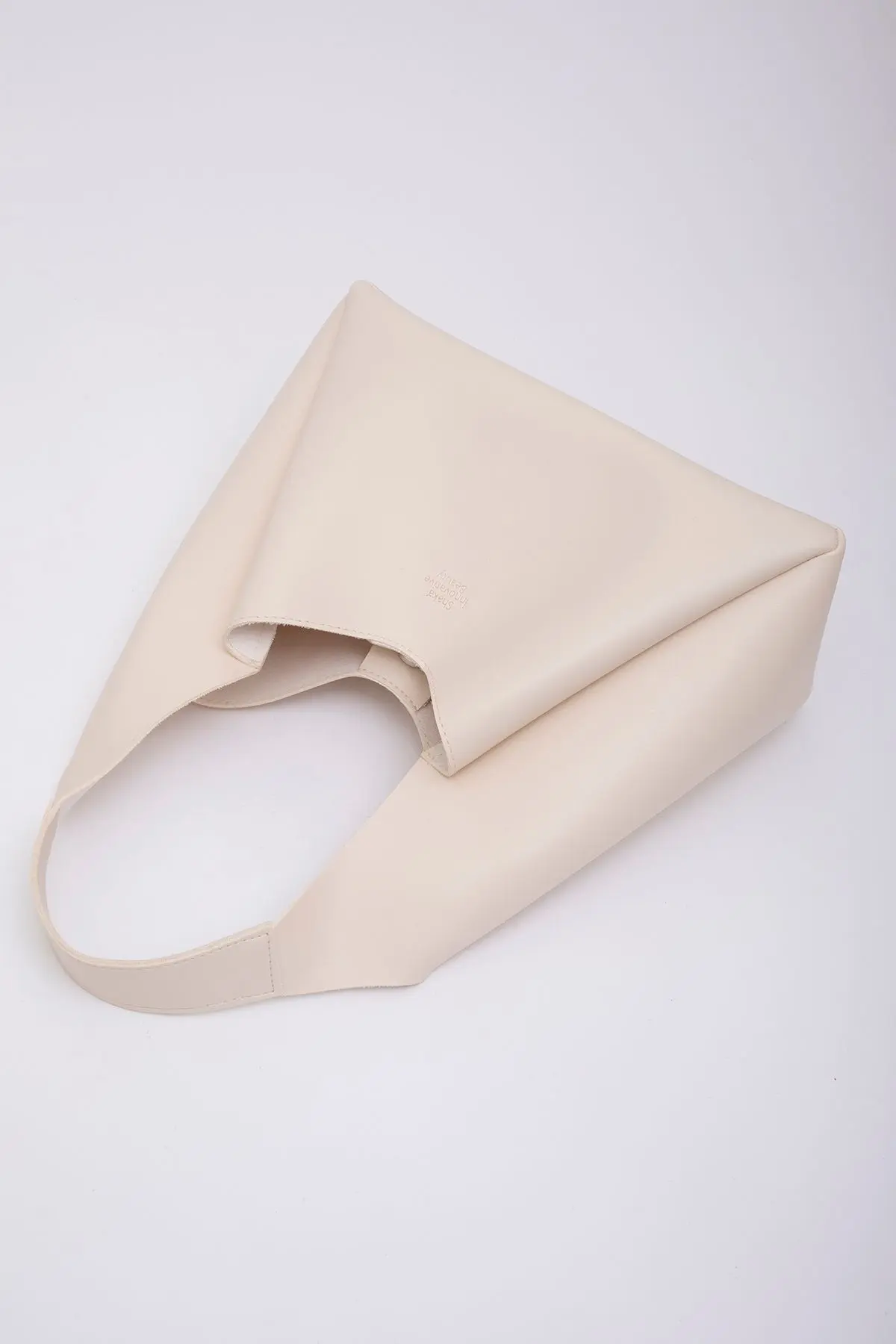 Krem Shk19 Çıtçıt Kapatmalı Suni Deri Fermuarlı Makyaj Çantalı El Ve Omuz Çantası E:33 U:15 G:10 Cm