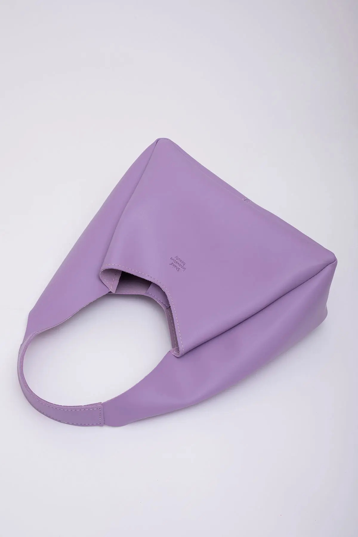 Lila Shk19 Çıtçıt Kapatmalı Suni Deri Fermuarlı Makyaj Çantalı El Ve Omuz Çantası E:33 U:15 G:10 Cm
