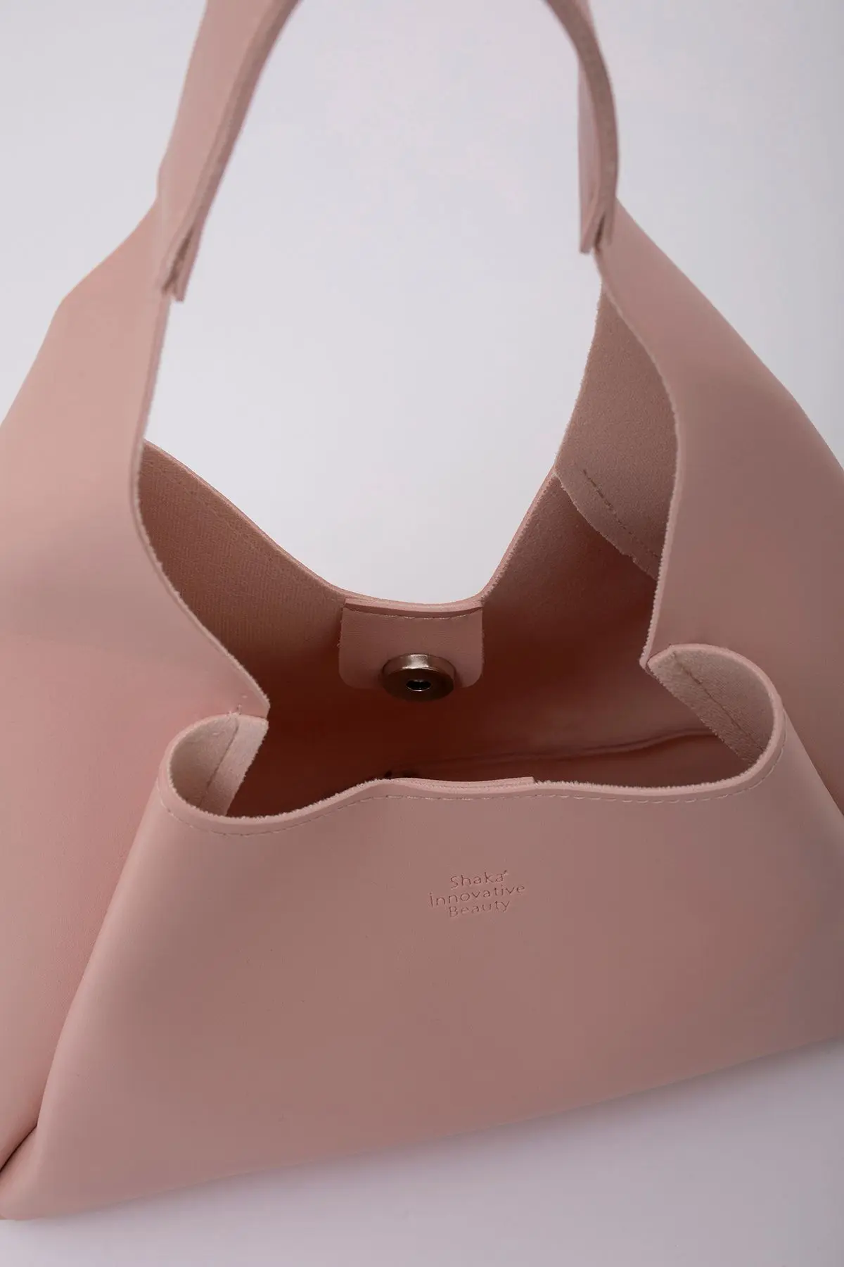 Pudra Shk19 Çıtçıt Kapatmalı Suni Deri Fermuarlı Makyaj Çantalı El Ve Omuz Çantası E:33 U:15 G:10 Cm