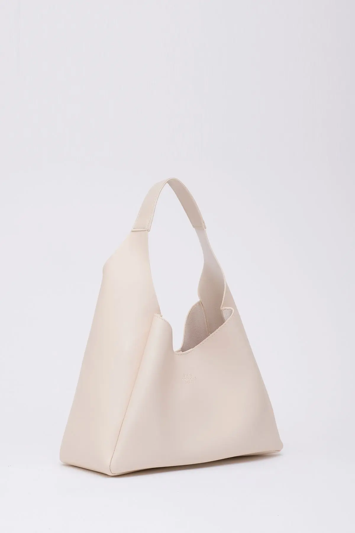Krem Shk19 Çıtçıt Kapatmalı Suni Deri Fermuarlı Makyaj Çantalı El Ve Omuz Çantası E:33 U:15 G:10 Cm