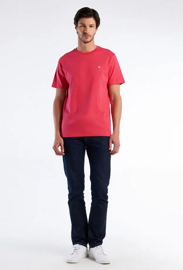 PEMBE