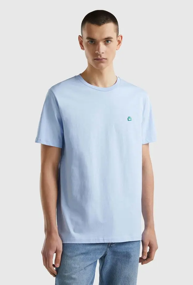 Erkek Açık Mavi %100 Koton Benetton Logolu Bisiklet Yaka T-Shirt