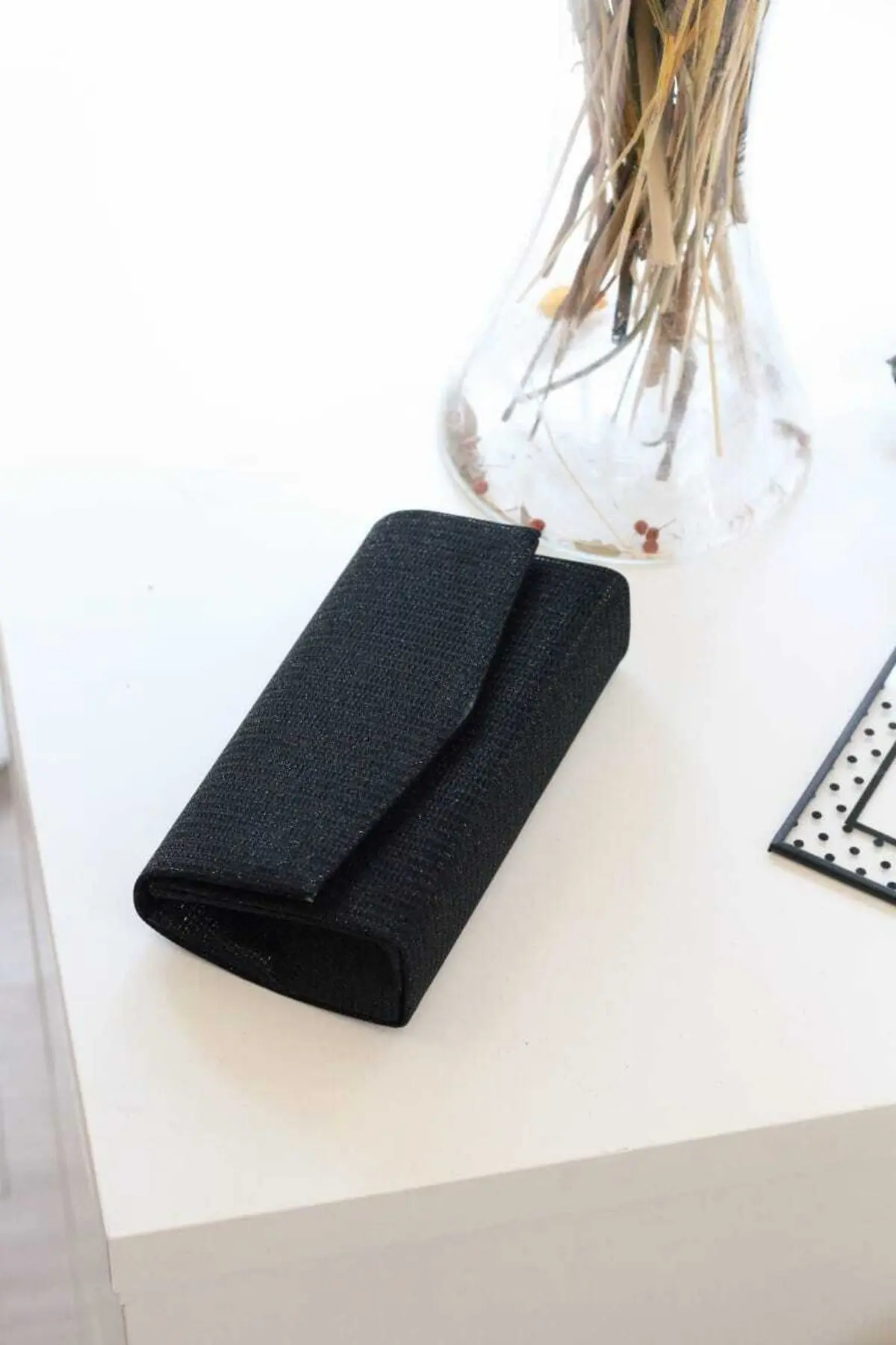 Kadın Simli Siyah Mini Kutu Omuz Çantası