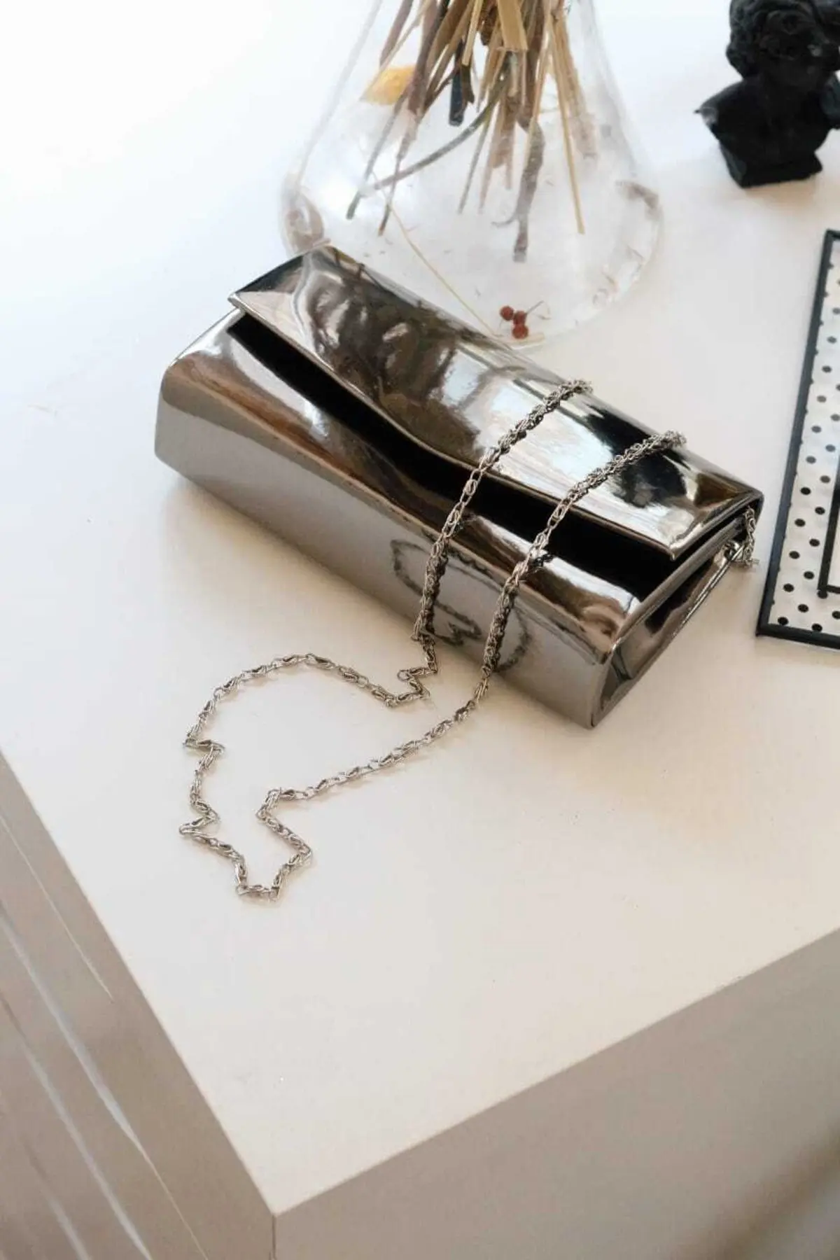 Kadın Rugan Platin Mini Kutu Omuz Çantası