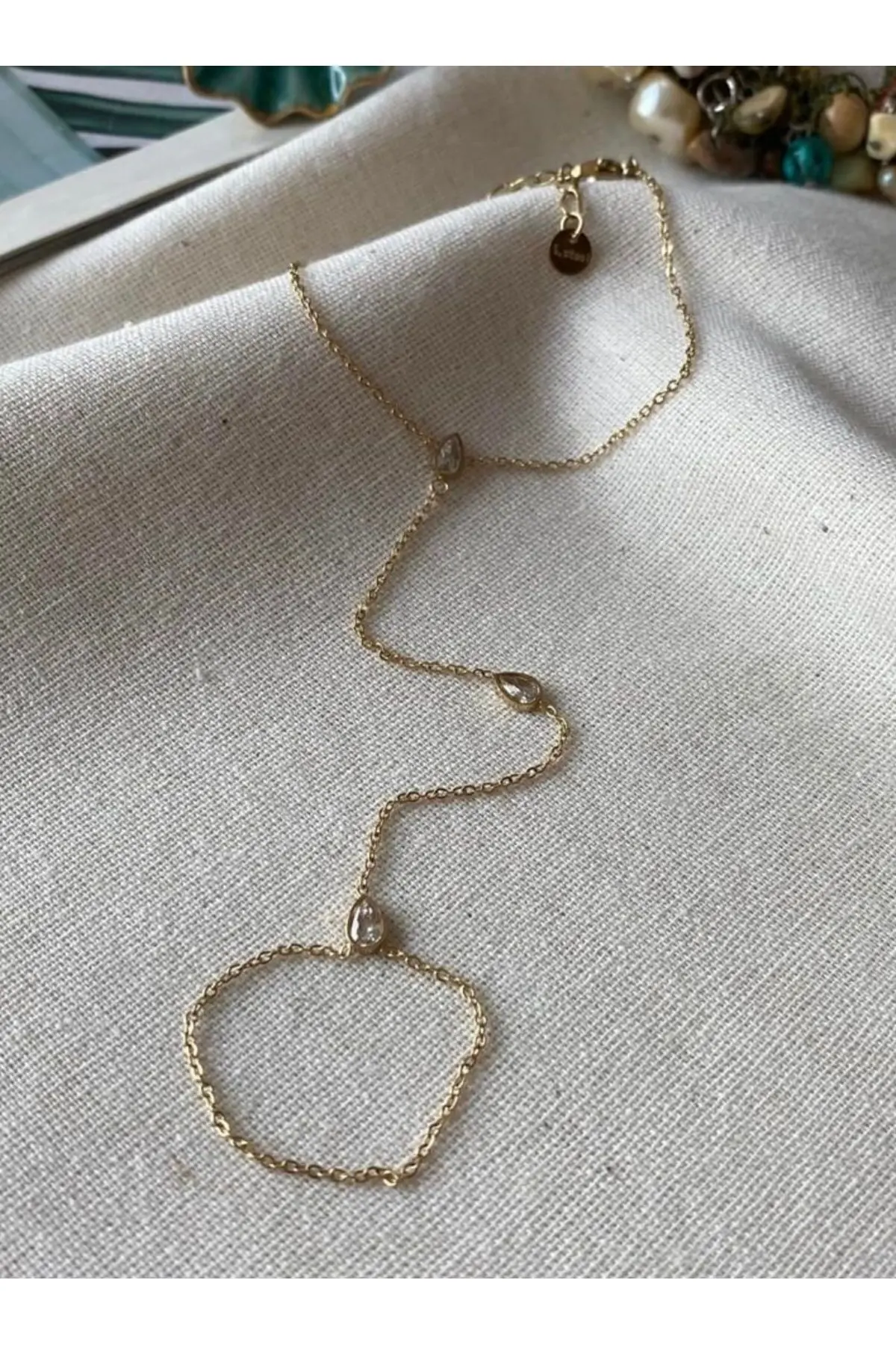 Çelik Gold Damla Taşlı Şahmeran