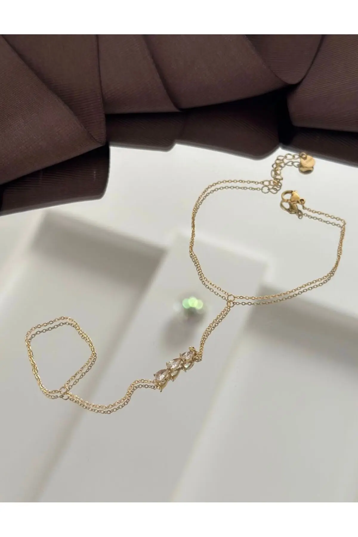 Çelik Gold Sıralı Damla Taşlı Şahmeran