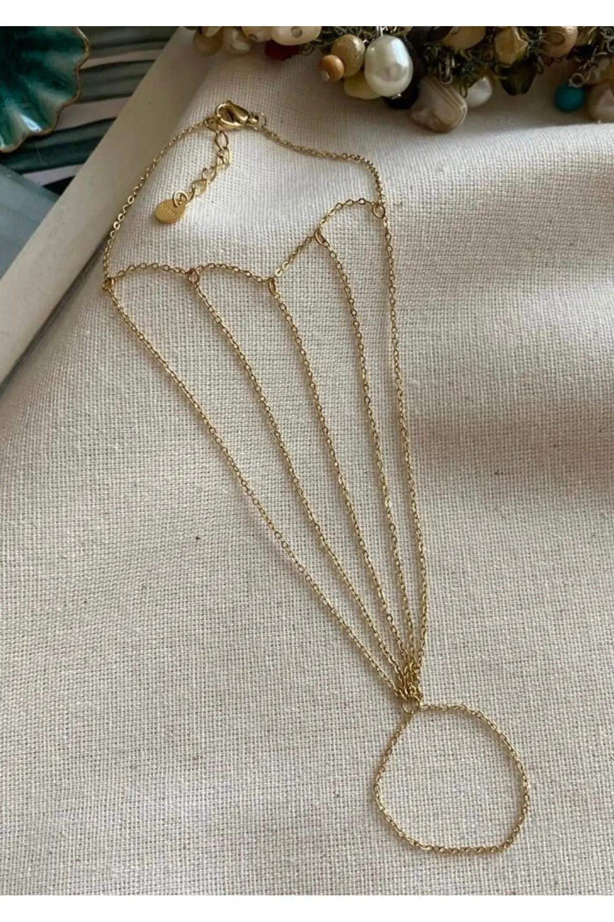 Çelik Gold Zincir Detaylı Şahmeran