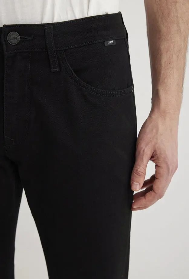 Mavi James Siyah Comfort Jean Pantolon 0042423313