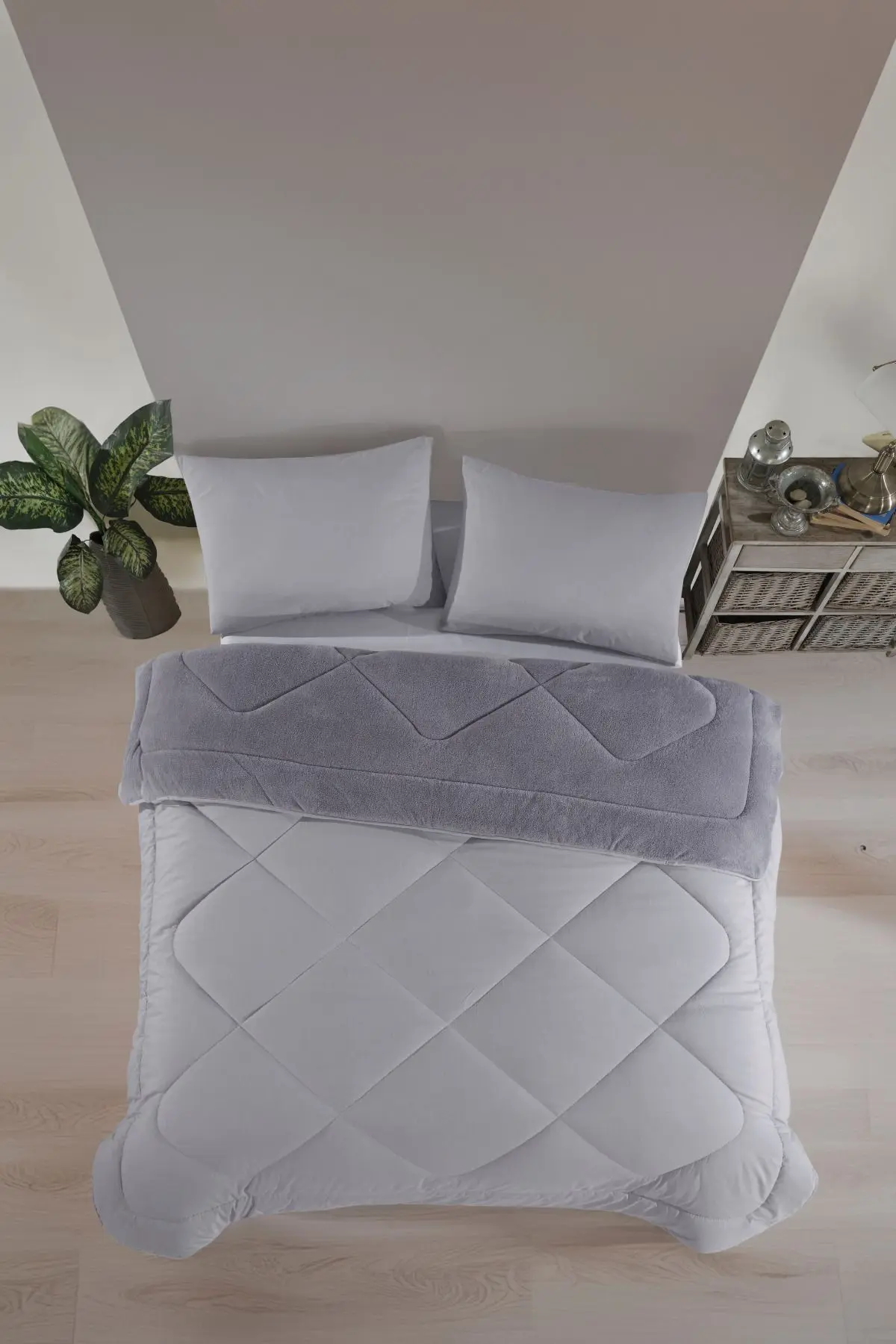 Tek Kişilik Lüx Gri Wellsoft Yorgan Çift Taraflı 155x215