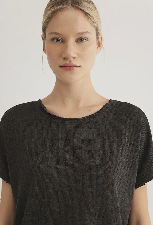 Mavi Dokulu Antrasit Basic Tişört Loose Fit / Bol Rahat Kesim 167311-70087