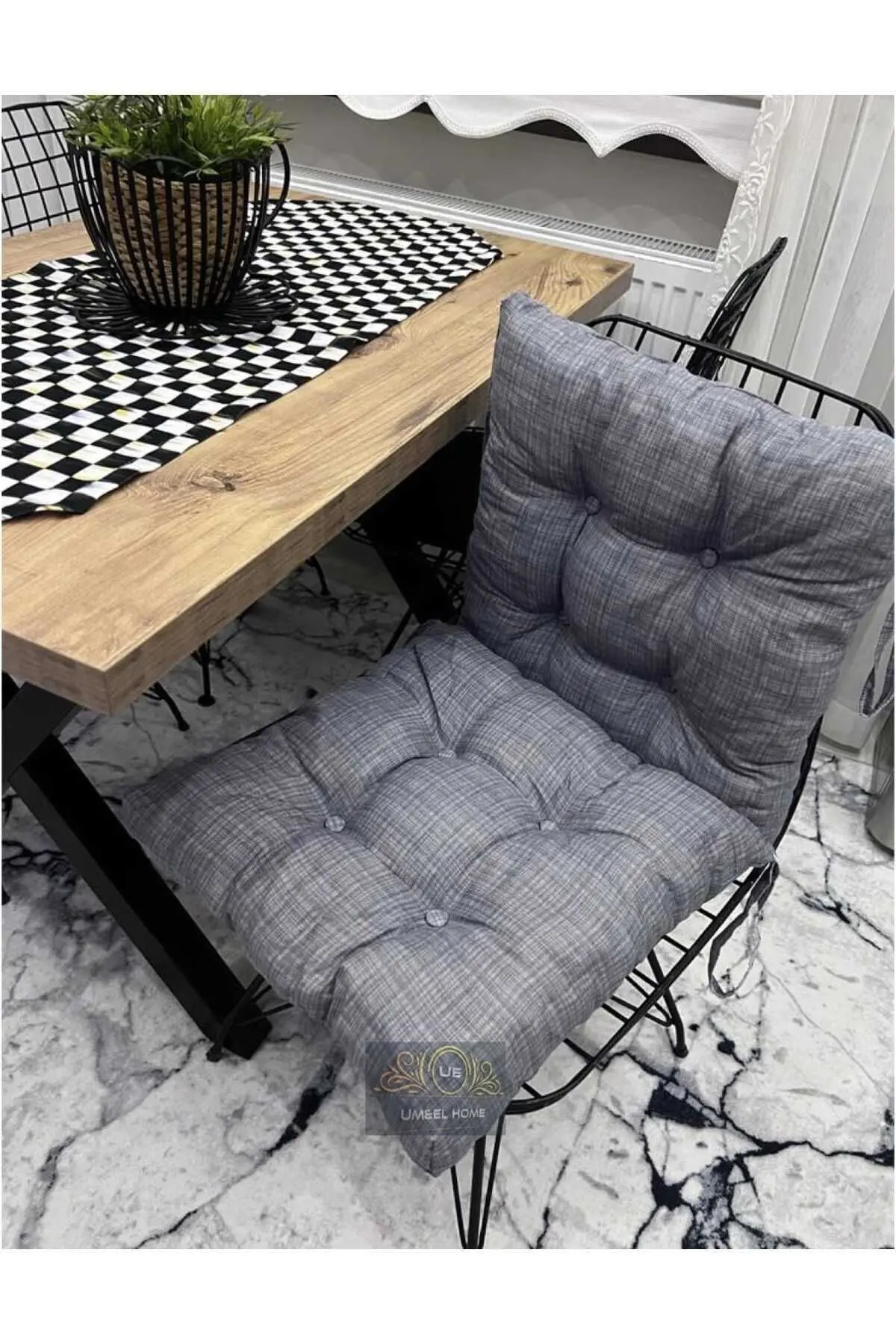 Um&el Sandalye Minderi 40x40 Ebatta Düğmeli Kumaş Bagcıklı