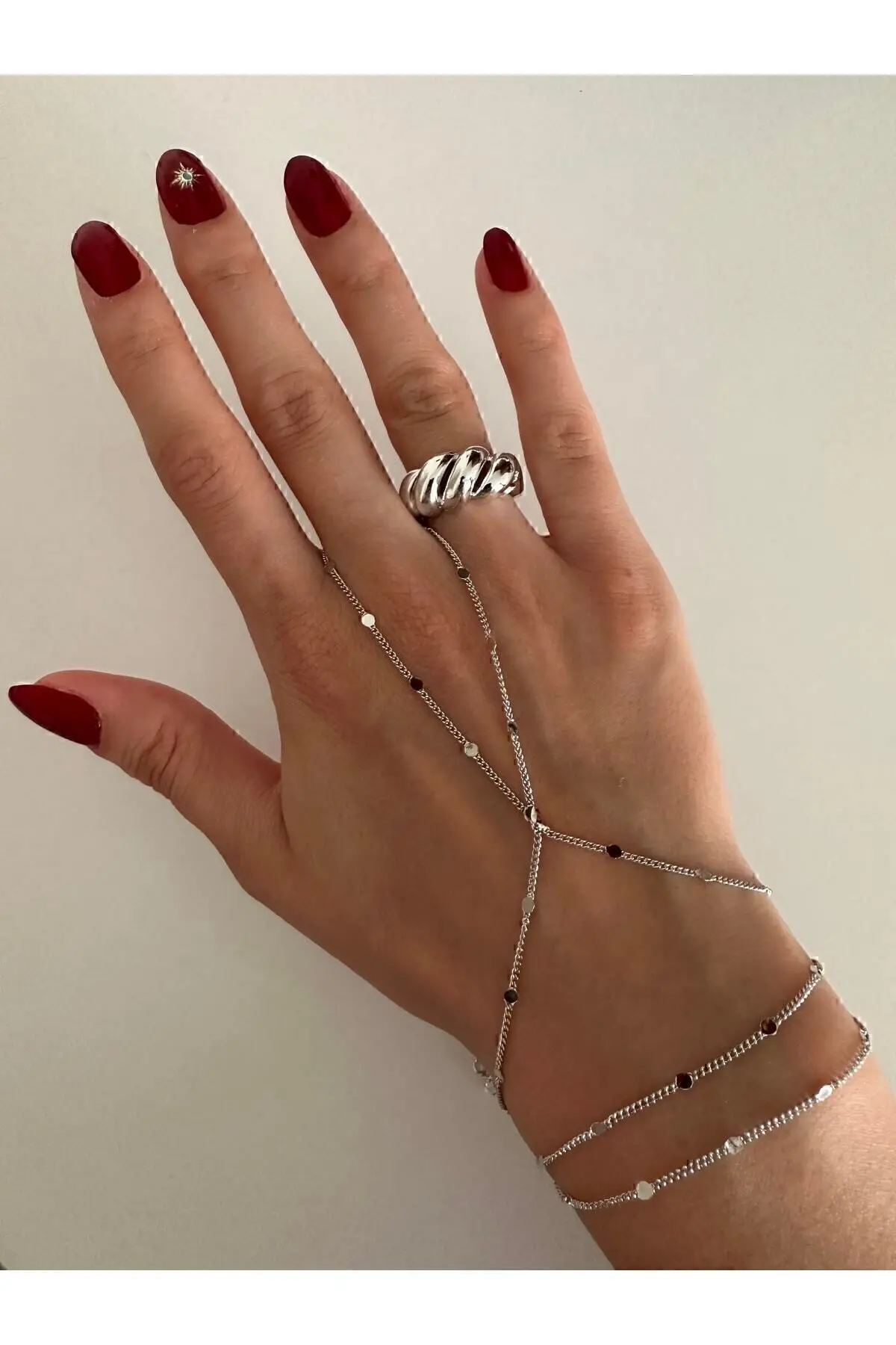 Gümüş Renk Pullu Ince Zincir Şahmeran