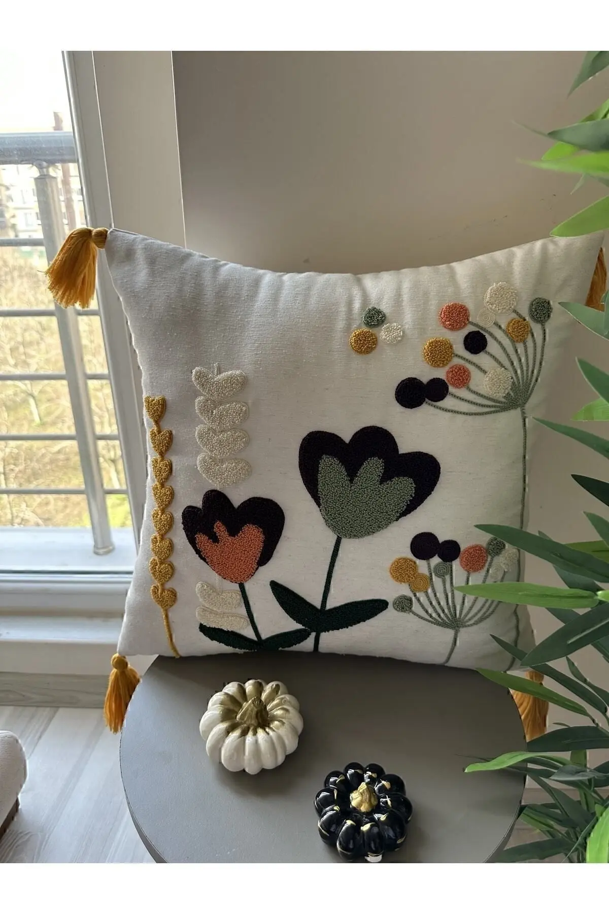Starstalıa Home Beyaz Kumaş Punch Nakışlı 2 Adet Kırlent Kılıfı