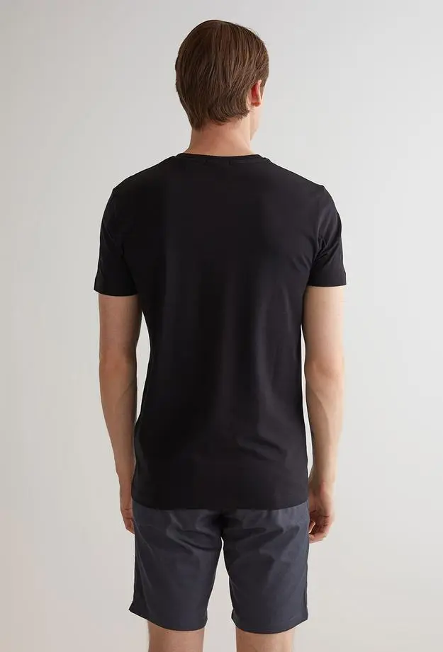 GANT Erkek Siyah Slim Fit Bisiklet Yaka Logolu T-shirt
