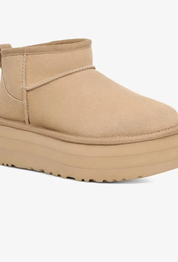 UGG Classic Ultra Mini Platform Kadın Krem Rengi Bot